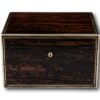 Front profile of the vanity box