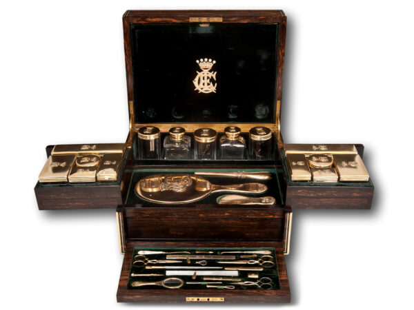 Front view of vanity box