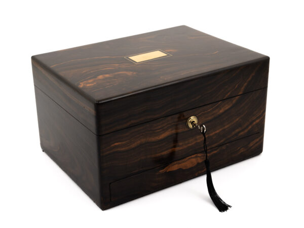 Coromandel Jewellery Box with key