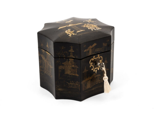 Chinese style tea caddy with key