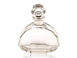 Overview of the French Art Deco Decanter