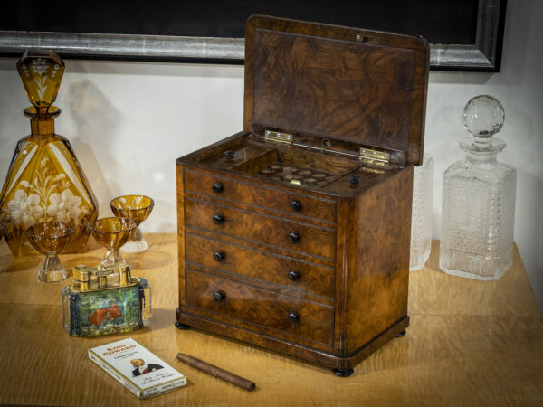 Walnut Humidor display image