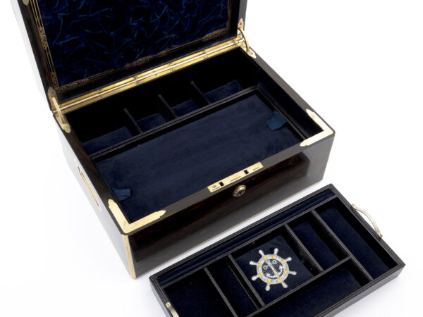 Coromandel Jewellery Box interior angle