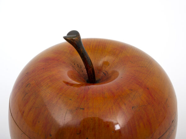 apple tea caddy stalk