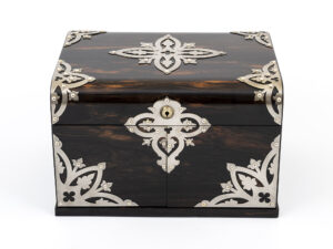 Coromandel Dome Top Jewellery Box