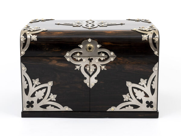 Dome top jewellery box