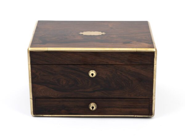 Rosewood Vanity Box front on image