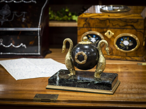 regency inkwell on display