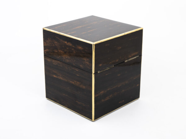 four bottle decanter box
