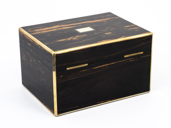 coromandel vanity box