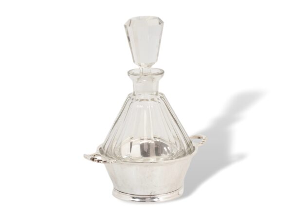 Overview of the Decanter and fitted silver plate tray