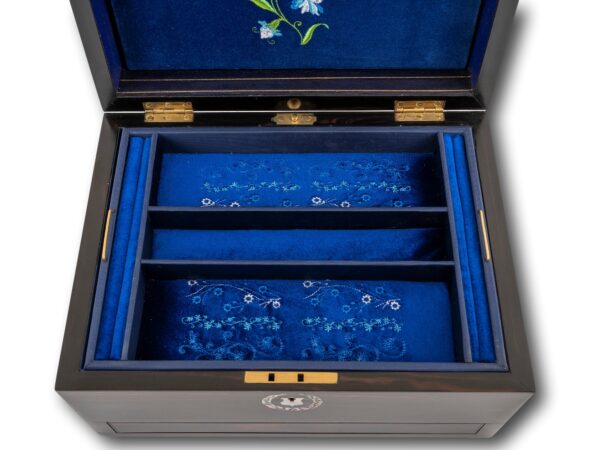 View of the interior of the jewellery box