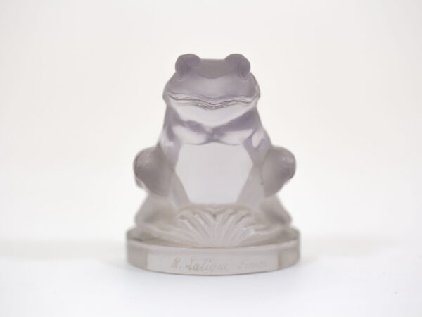 Front profile of the Rene Lalique Frog Mascot removed from base