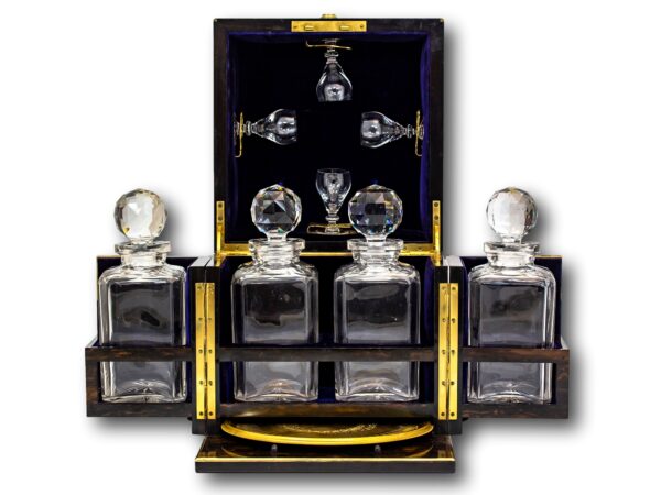 Decanter Box fully extended showing contents
