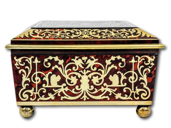 Side profile of the French Boulle Jewellery Box
