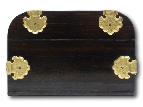 Side of the Edwards Jewellery Box
