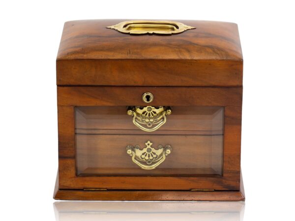 Overview of the Glazed Jewellery Box