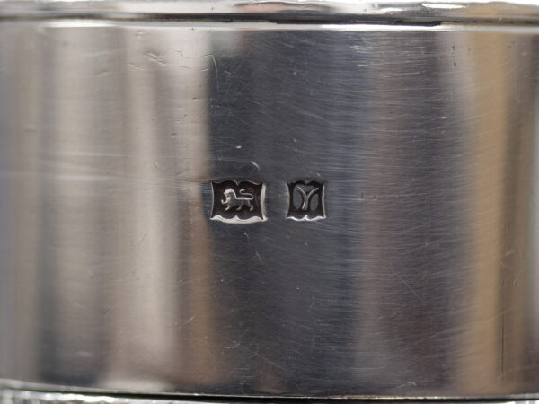 Close up of the further hallmarks, lion passant and Y date letter.