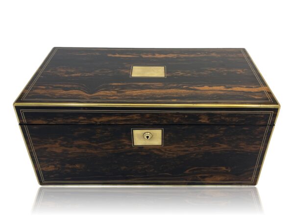 Overview of the Coromandel Writing box by Radcliffe