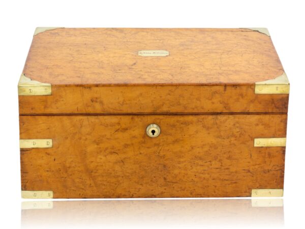 Overview of the Birdseye Maple Jewellery Box