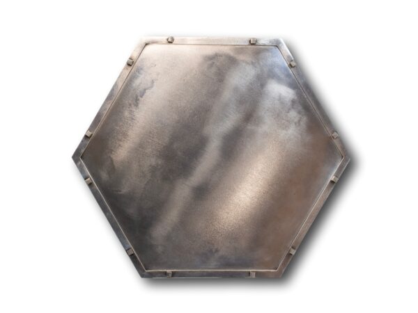Rear overview of the hexagonal tray