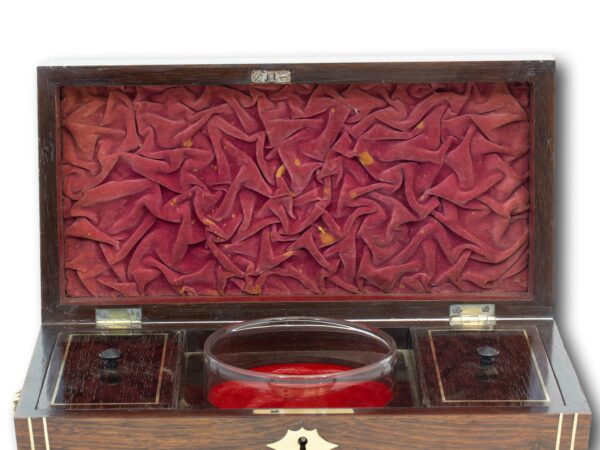 Close up of the ruched velvet interior