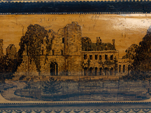 Close up of Tonbridge Castle on the top