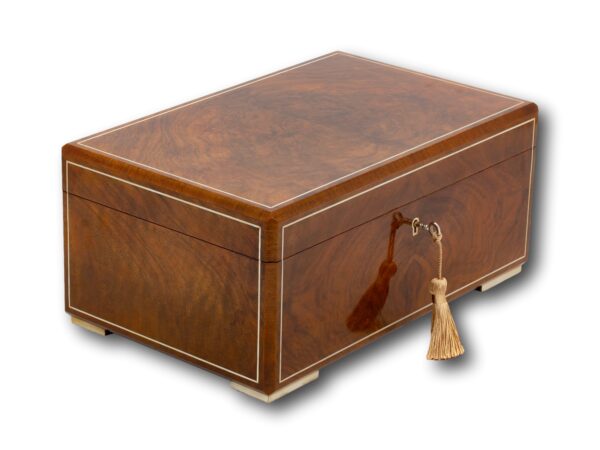 Front overview of the Dunhill Humidor with the key fitted