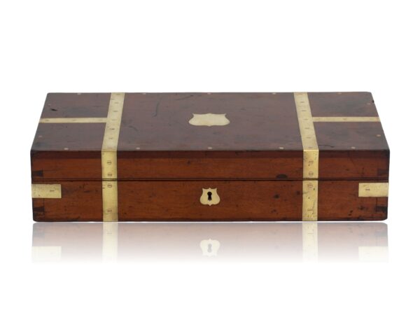 Front of the arnold and sons accessories box