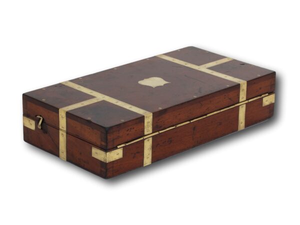 Rear overview of the arnold and sons accessories box