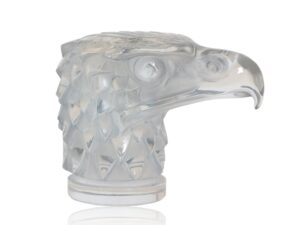 Side of the René Lalique Tete D’Aigle Car Mascot