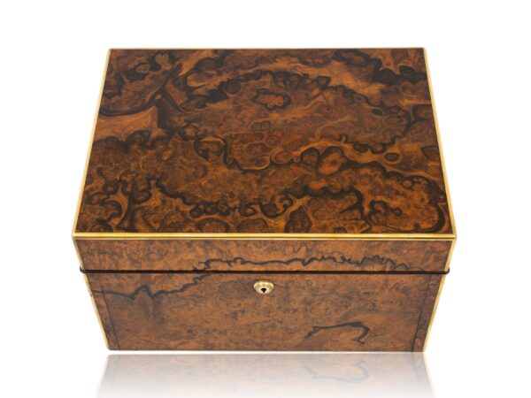 Top of the Burr Walnut and Silver Mechanical Vanity Box Royal Connection