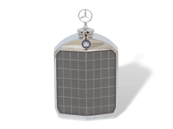 Front of the Mercedes Radiator Decanter Classic Stable
