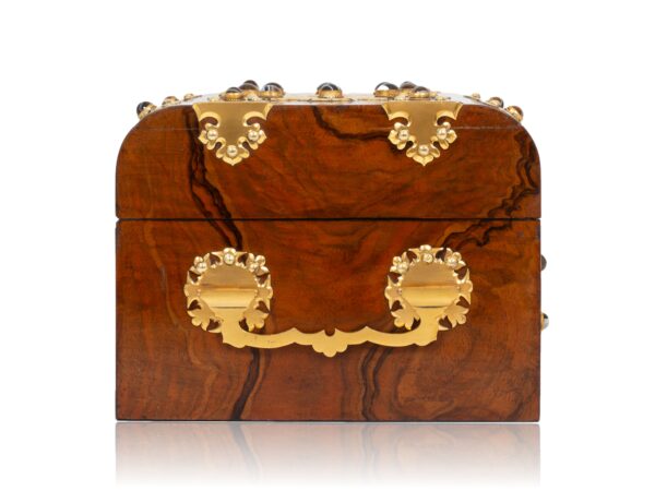 Side of the Burr Walnut Games Compendium Betjemann
