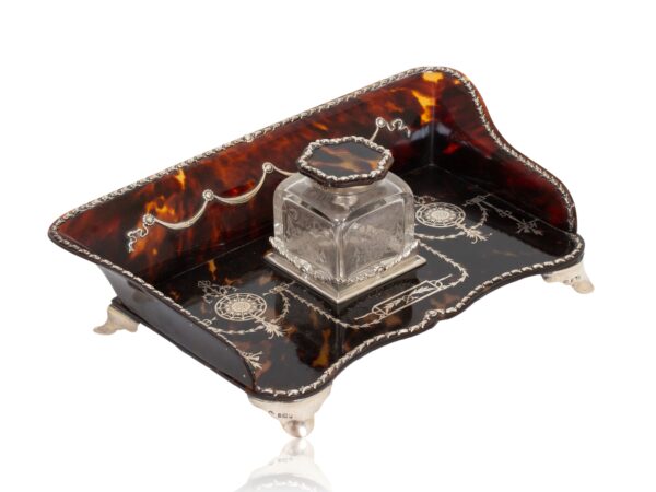 Front overview of the Tortoiseshell and Silver Inkwell William Comyns
