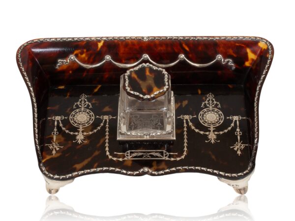 Above overview of the Tortoiseshell and Silver Inkwell William Comyns
