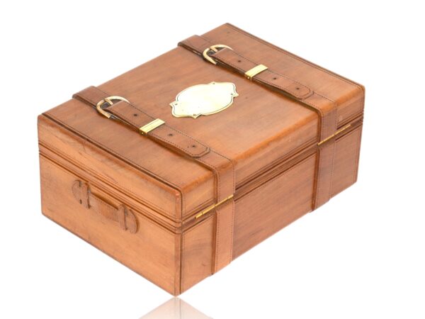 Rear overview of the French Novelty Suitcase Jewellery Box
