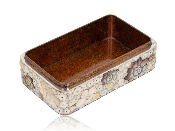 Inside of the Japanese Shibayama Millefiori Box Masamitsu